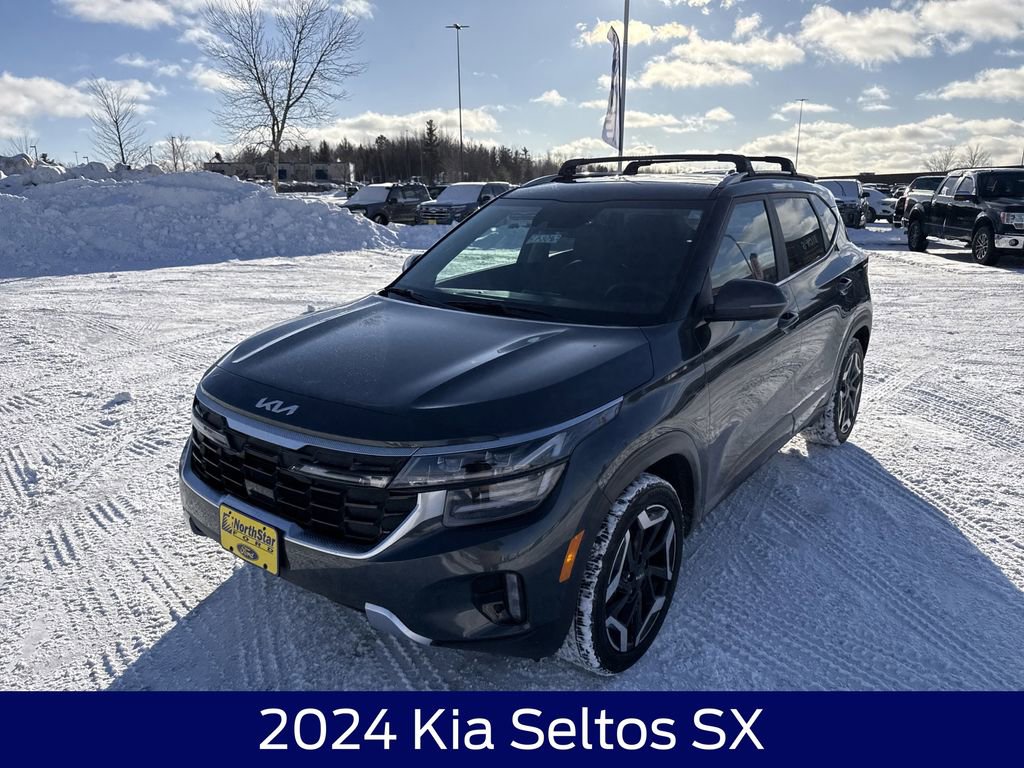 Used 2024 Kia Seltos SX image 3
