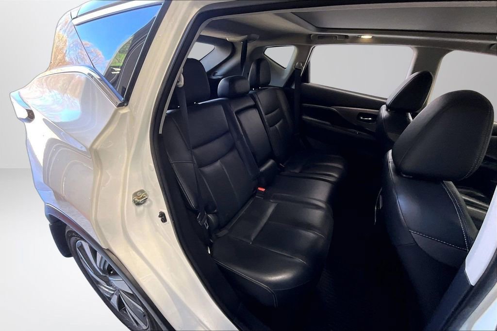 Used 2016 Nissan Murano S AWD/4WD image 24