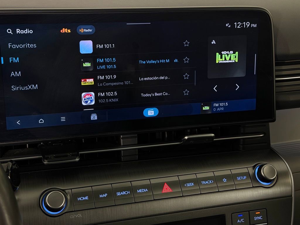 Used 2024 Hyundai Kona Limited AWD/4WD image 18