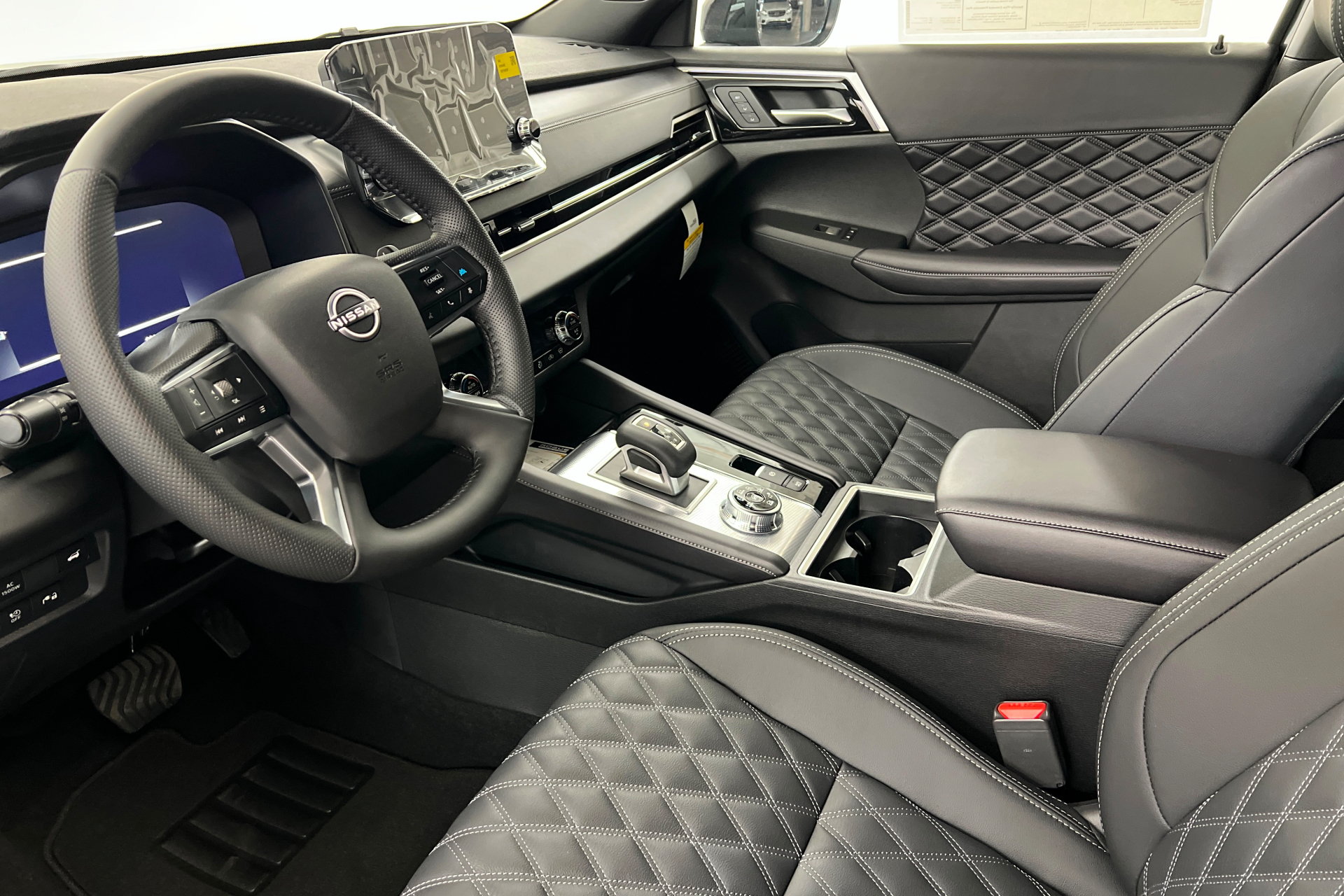 New 2026 Nissan Rogue Platinum AWD/4WD image 15