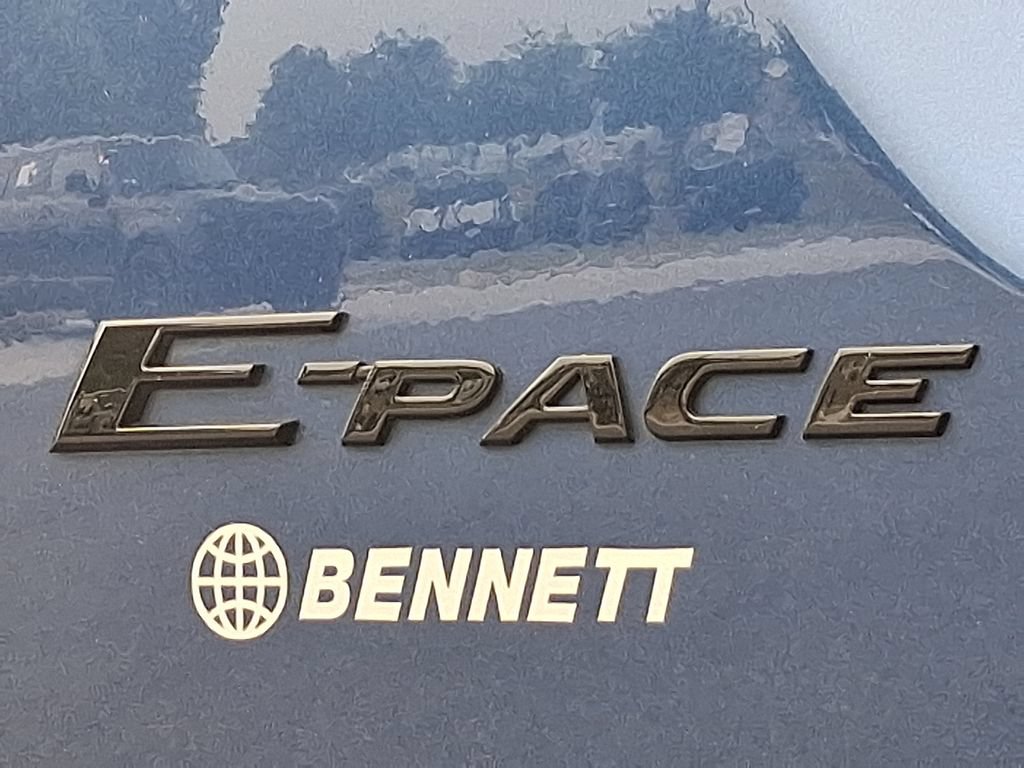Certified 2022 Jaguar E-PACE 300 Sport AWD/4WD image 29