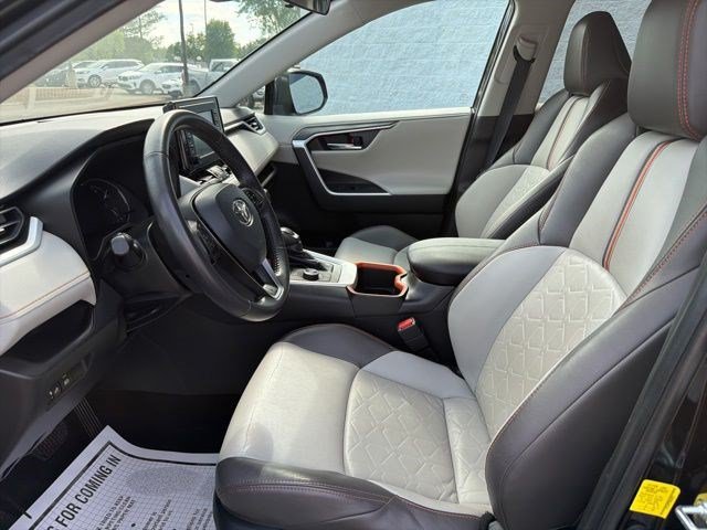 Used 2022 Toyota RAV4 Adventure AWD/4WD image 12