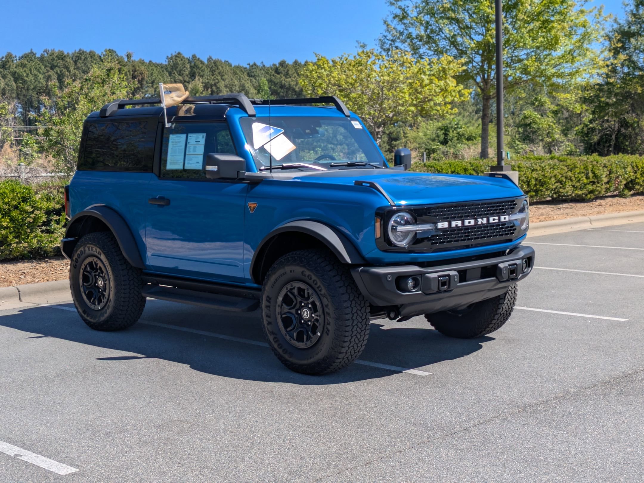 Certified 2025 Ford Bronco Badlands AWD/4WD image 2