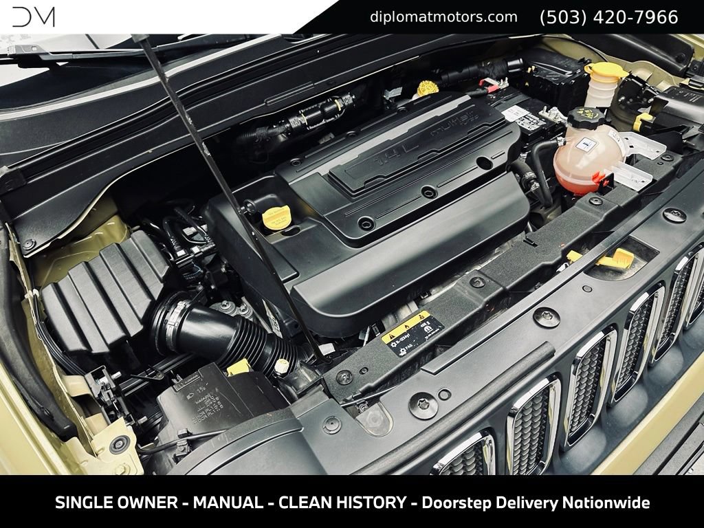 Used 2015 Jeep Renegade Latitude w/ Cold Weather Group II AWD/4WD image 47