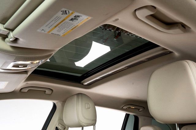 Used 2022 Mercedes-Benz GLS 450 4MATIC image 17