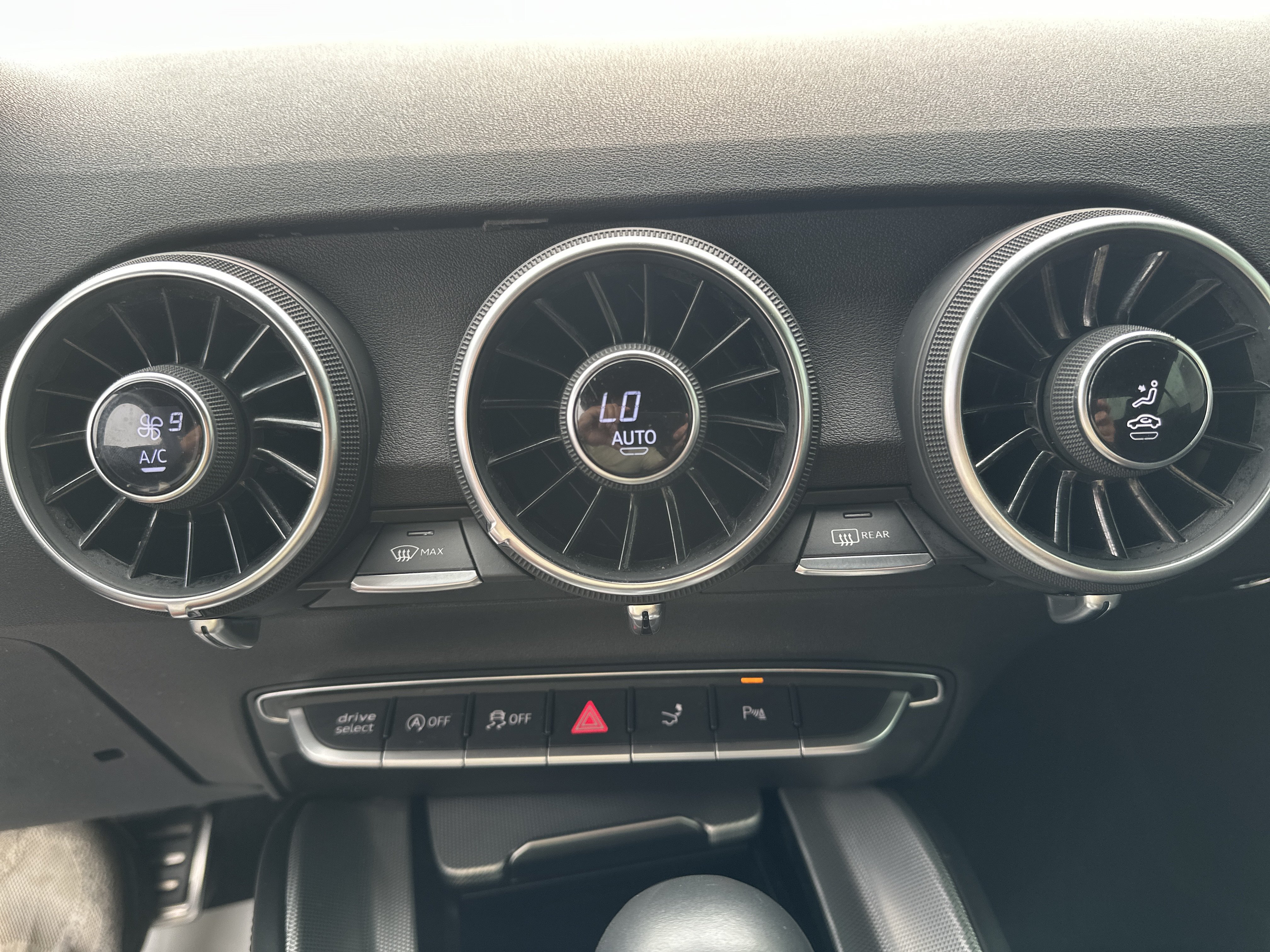 Used 2020 Audi TT 2.0T w/ Technology Package AWD/4WD image 19