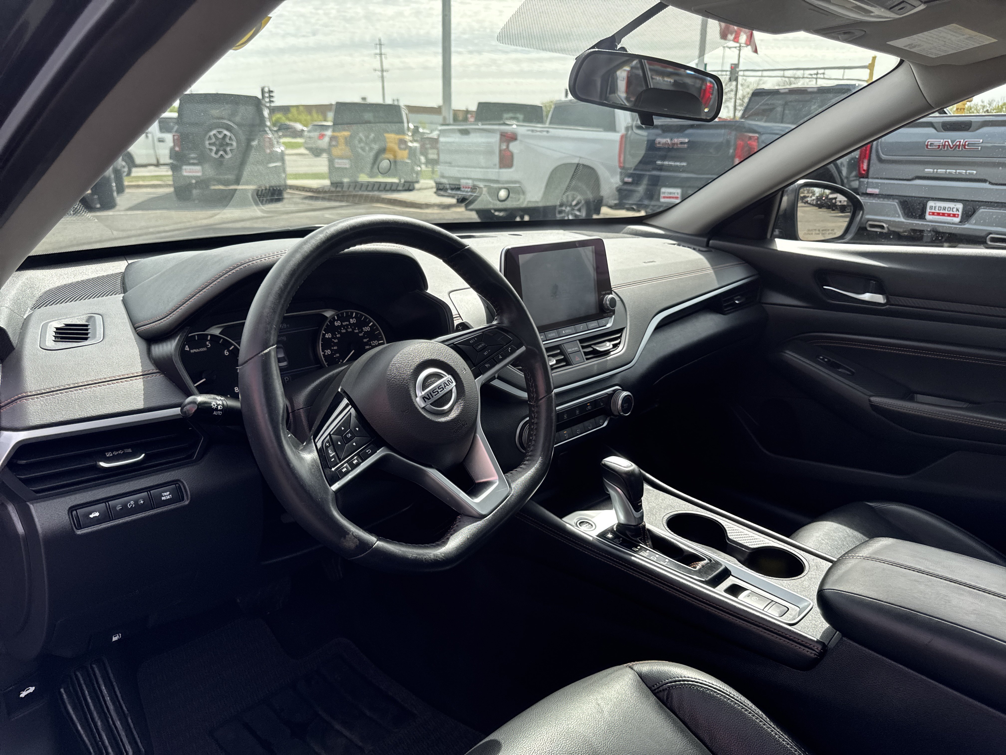 Used 2019 Nissan Altima 2.5 SR w/ SR Premium Package AWD/4WD image 16