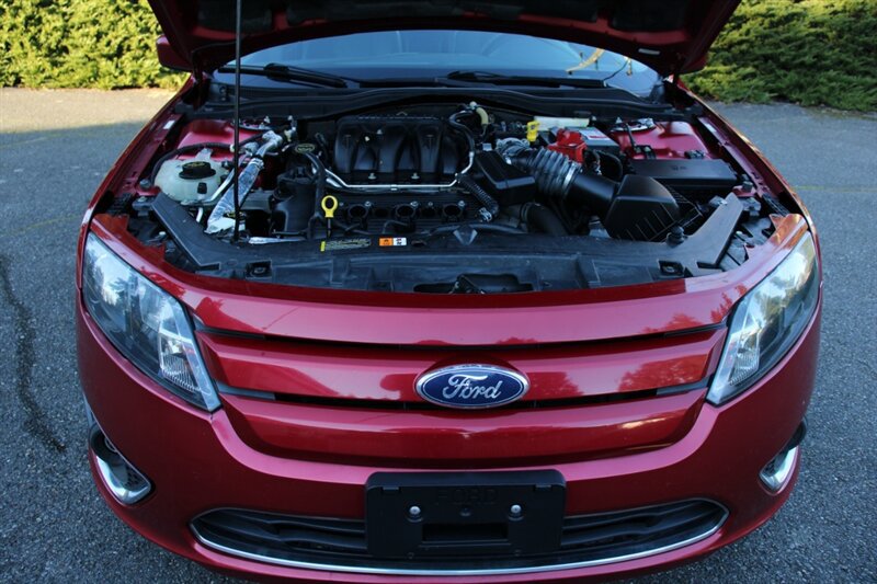 Used 2010 Ford Fusion SEL FWD image 19