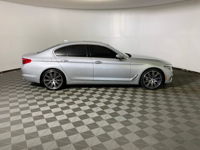 Used 2017 BMW 540i xDrive AWD/4WD image 5