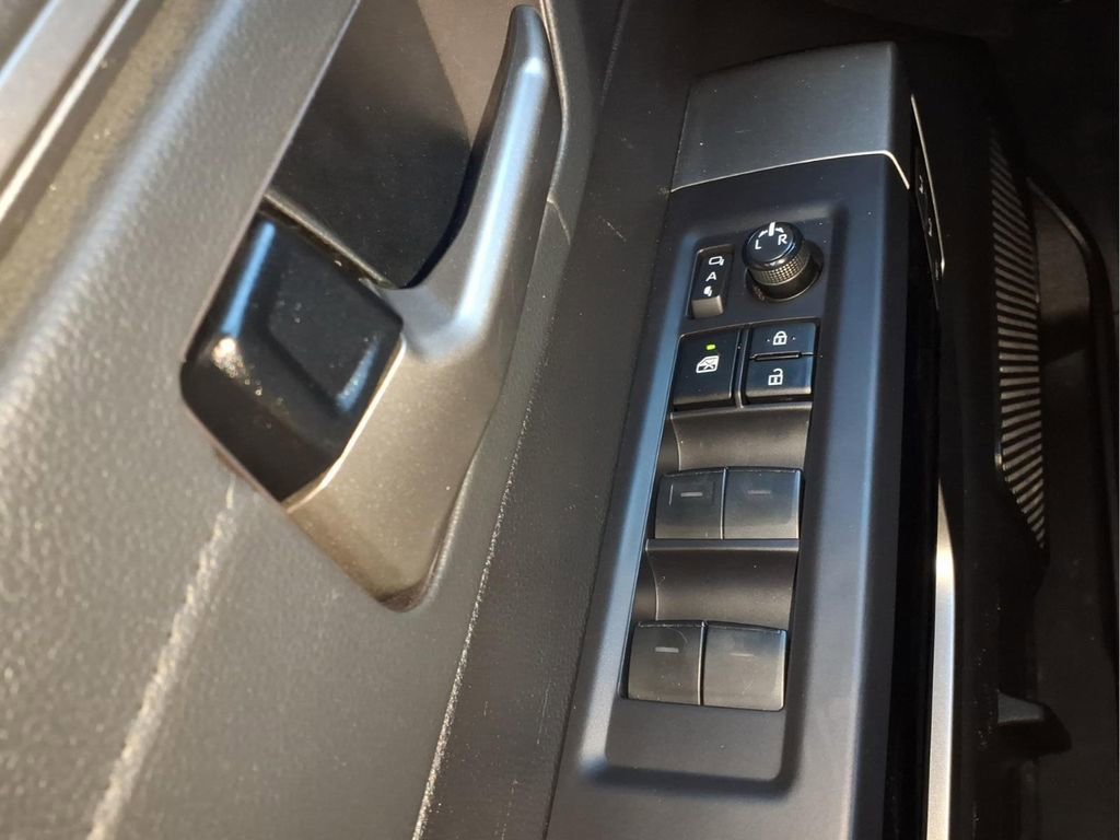 Used 2023 Toyota Tundra Limited w/ Power Package image 30