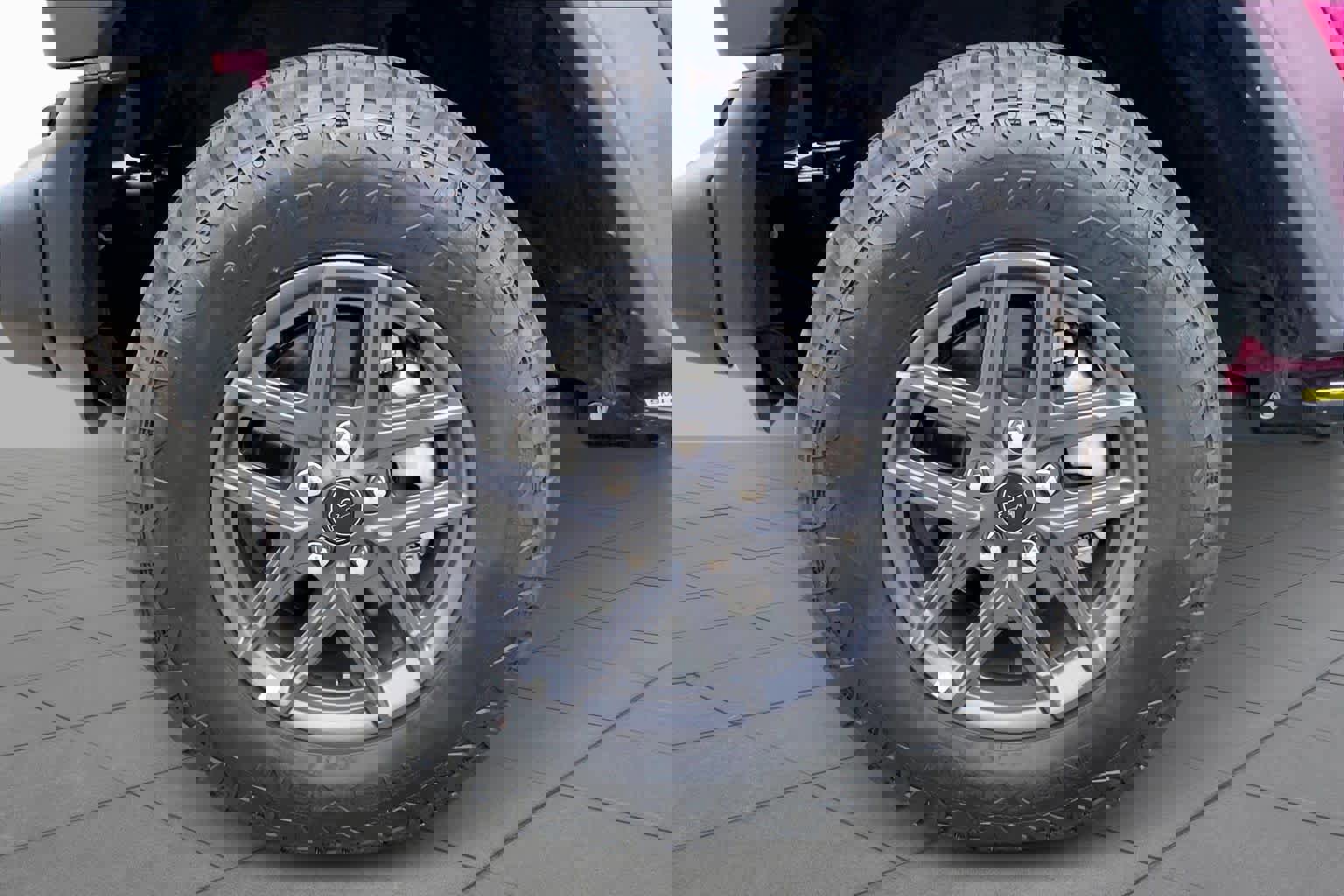 Used 2024 Jeep Wrangler Sport S image 11