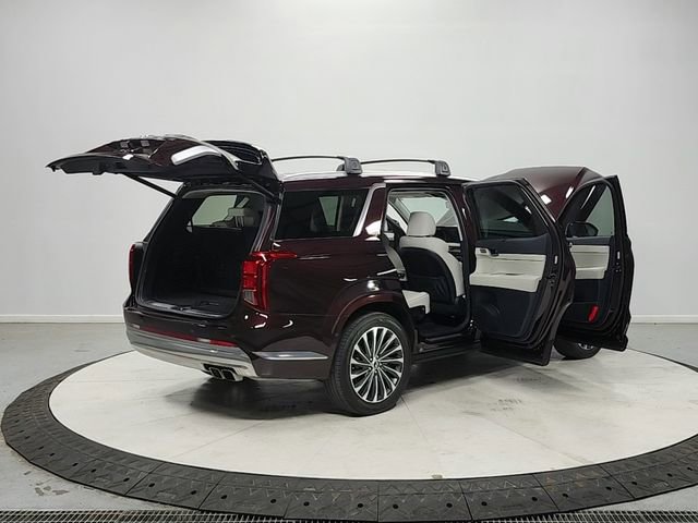 Used 2025 Hyundai Palisade Calligraphy FWD image 15
