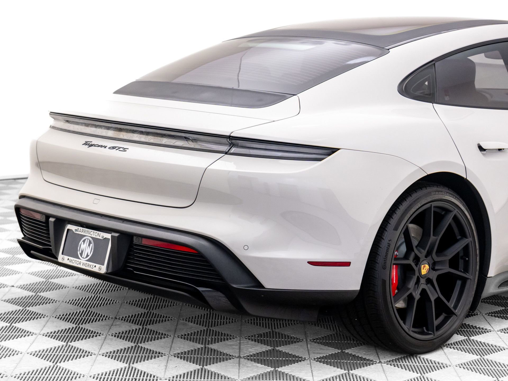 Certified 2024 Porsche Taycan GTS image 34