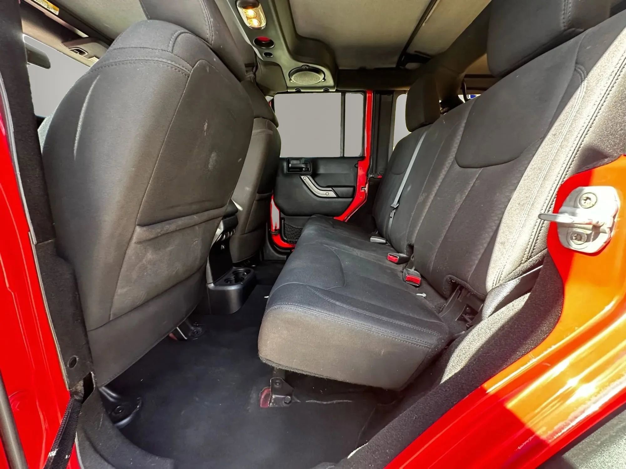 Used 2013 Jeep Wrangler Unlimited Sport AWD/4WD image 39