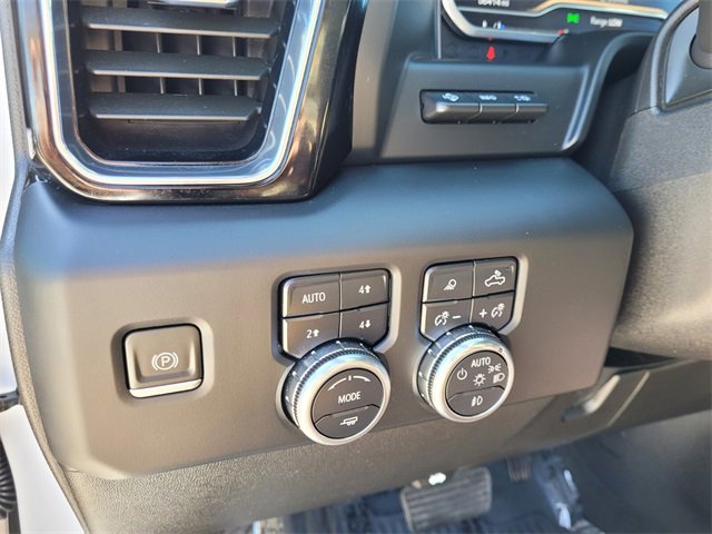 Used 2024 GMC Sierra 2500 Denali Ultimate w/ Max Trailering Package image 26