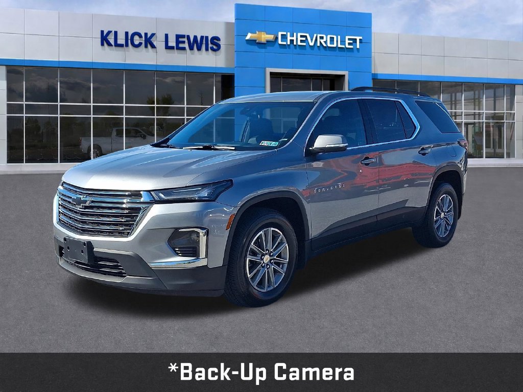 Used 2023 Chevrolet Traverse LT AWD/4WD image 3