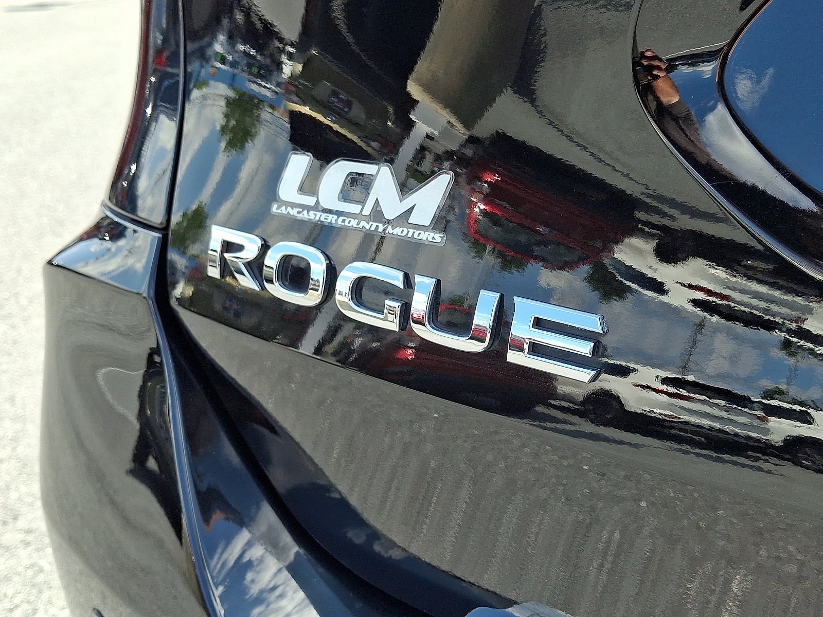 Used 2019 Nissan Rogue SL w/ Premium Package AWD/4WD image 32