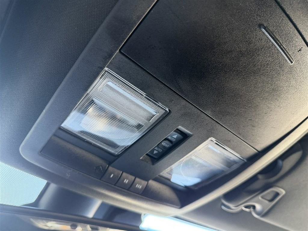 Used 2020 Dodge Challenger GT w/ Plus Package image 29