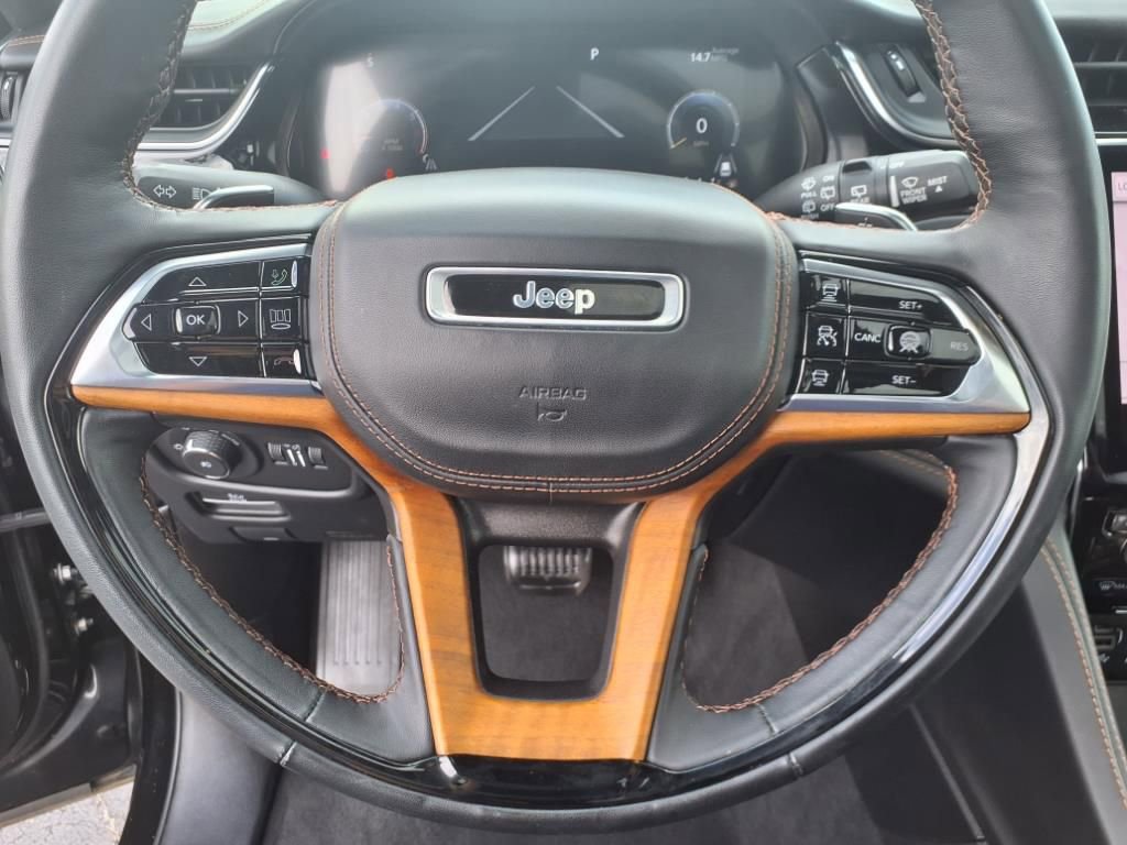 Certified 2022 Jeep Grand Cherokee Summit image 13