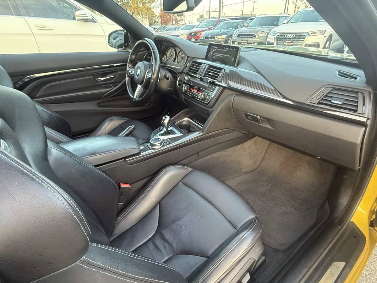 Used 2015 BMW M4 Coupe image 13