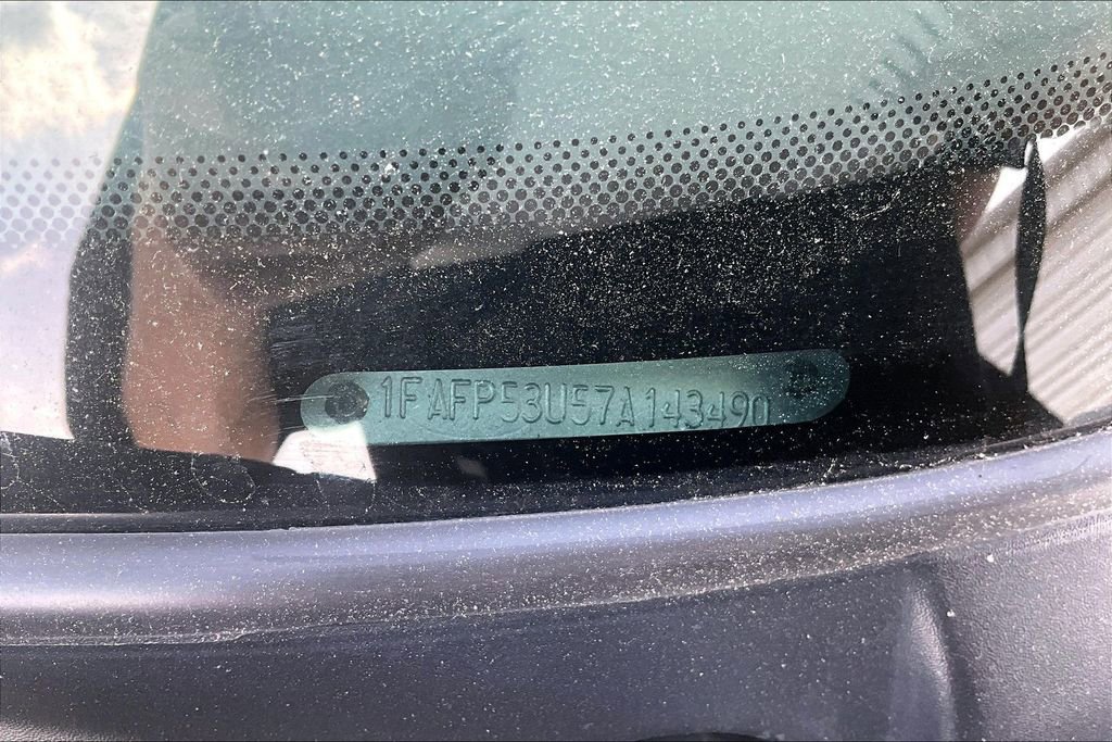 Used 2007 Ford Taurus SE FWD image 26