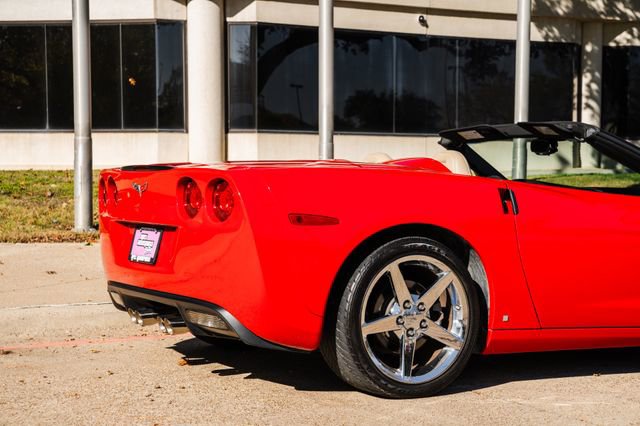 Used 2006 Chevrolet Corvette Convertible w/ Preferred Equipment Group image 41