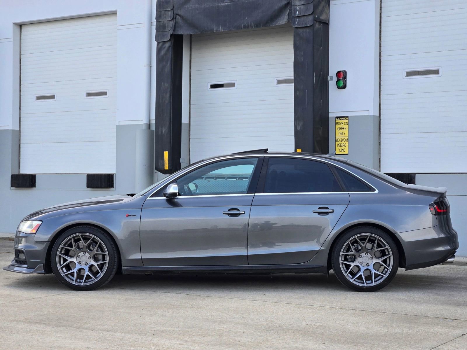 Used 2015 Audi S4 Premium Plus w/ Technology Package image 5
