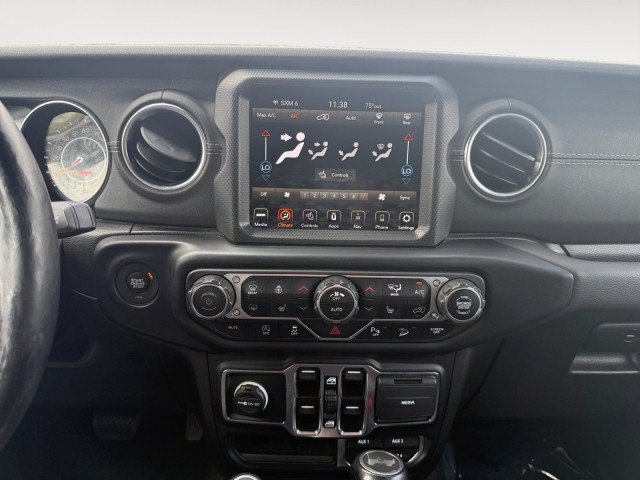 Used 2021 Jeep Wrangler Unlimited Sahara AWD/4WD image 6