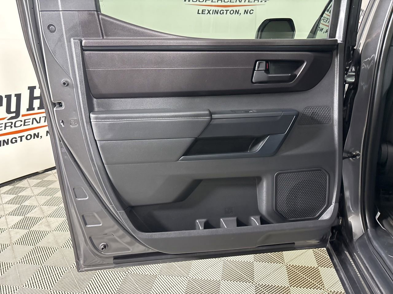 Used 2025 Toyota Tundra SR image 18