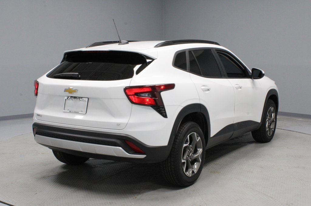 Used 2024 Chevrolet Trax LT w/ Driver Confidence Package image 10