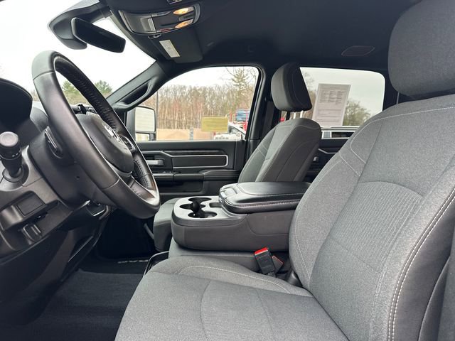 Used 2024 RAM 2500 Big Horn w/ Sport Appearance Package image 37