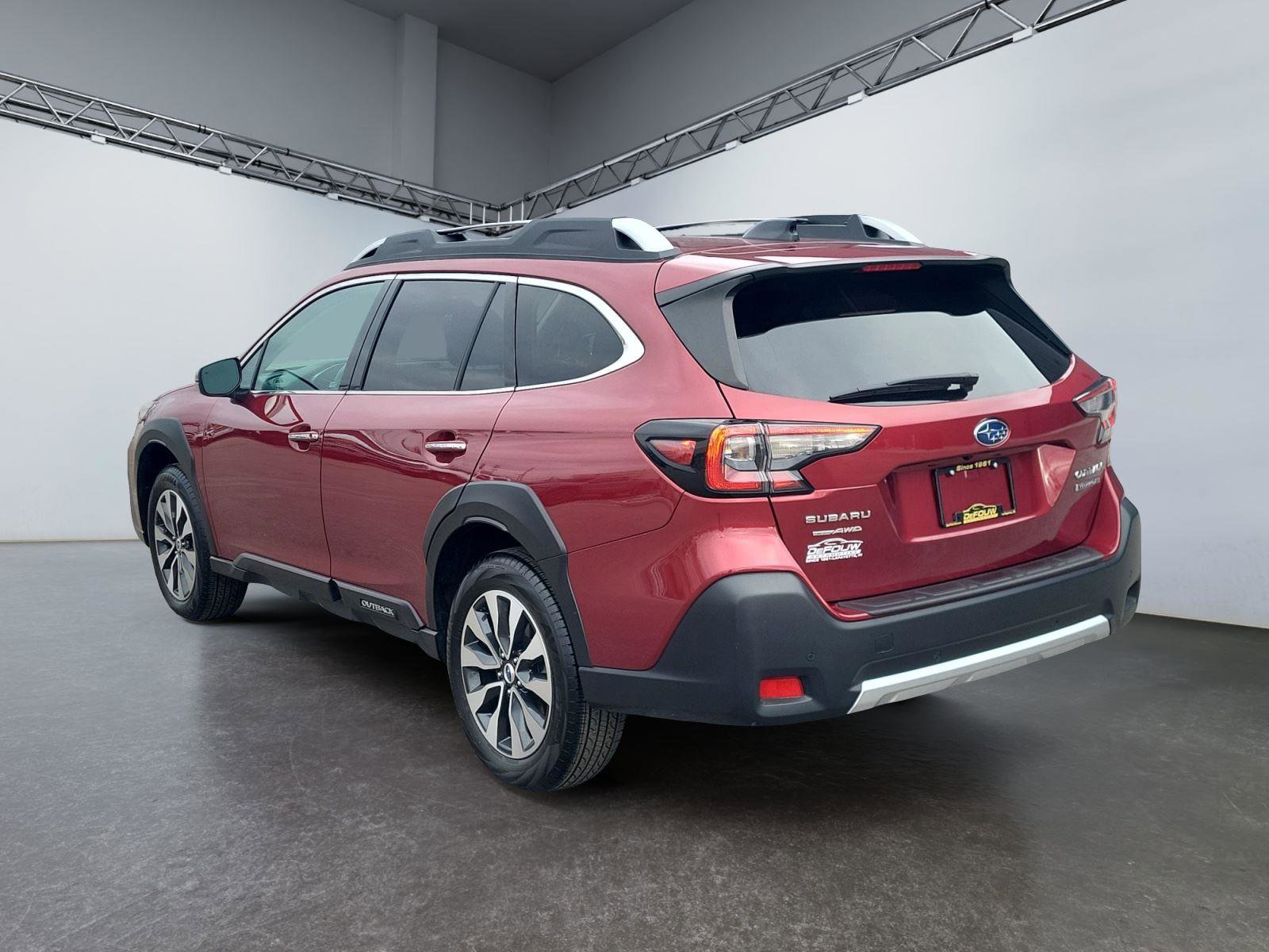 Used 2025 Subaru Outback Touring XT image 5