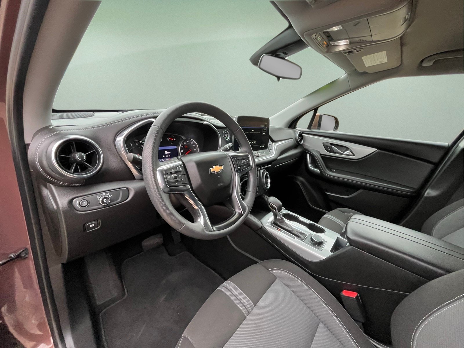 Used 2023 Chevrolet Blazer LT w/ Driver Confidence Package FWD image 12