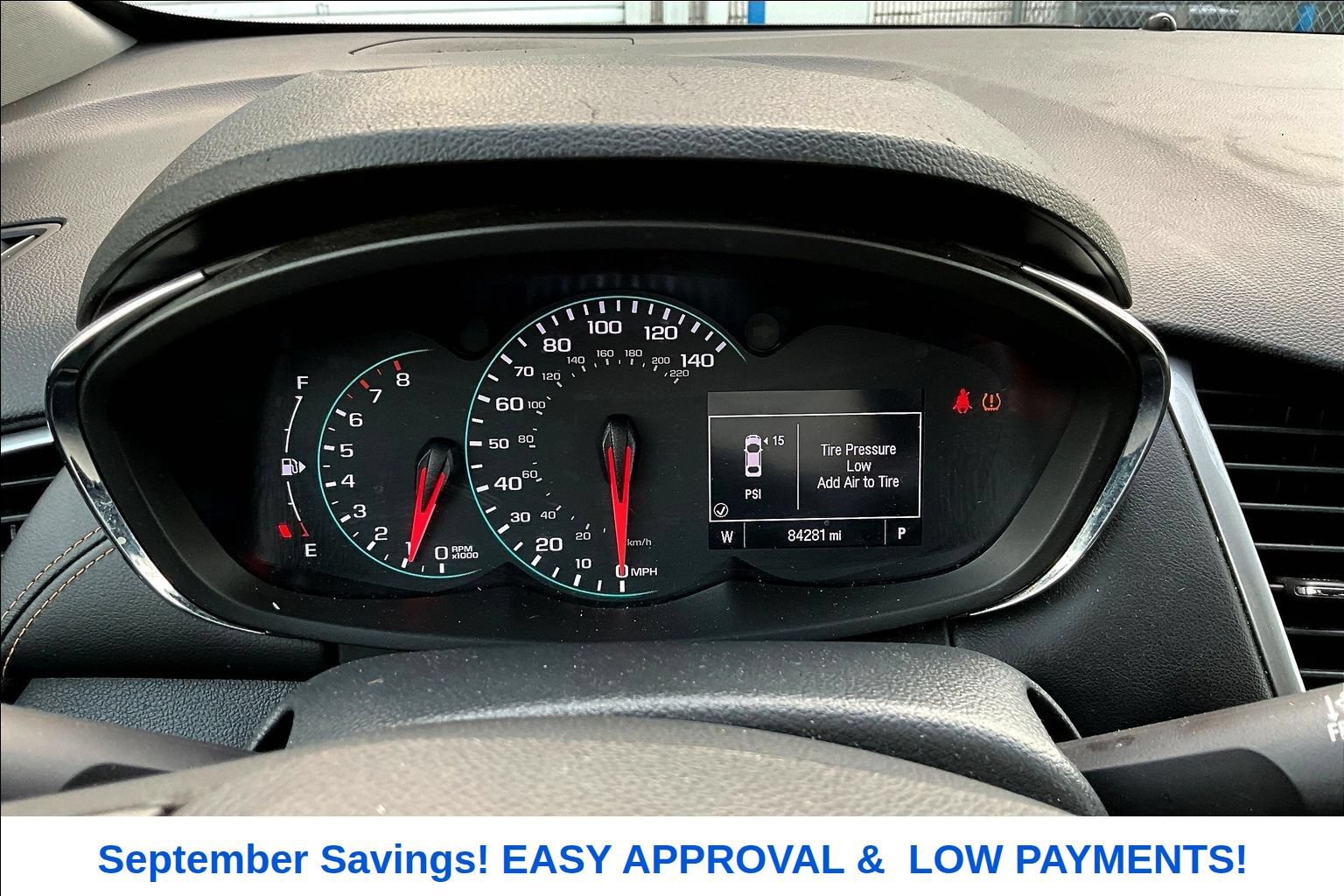 Used 2018 Chevrolet Trax LT w/ LT Convenience Package FWD image 12