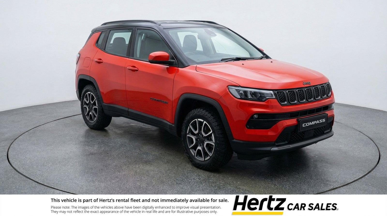 Used 2025 Jeep Compass Trailhawk AWD/4WD image 1