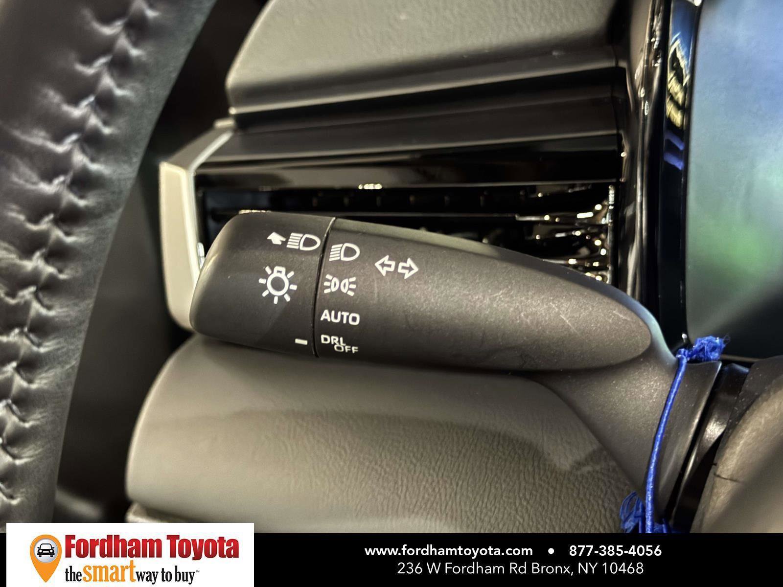 Used 2025 Toyota Camry XSE image 24