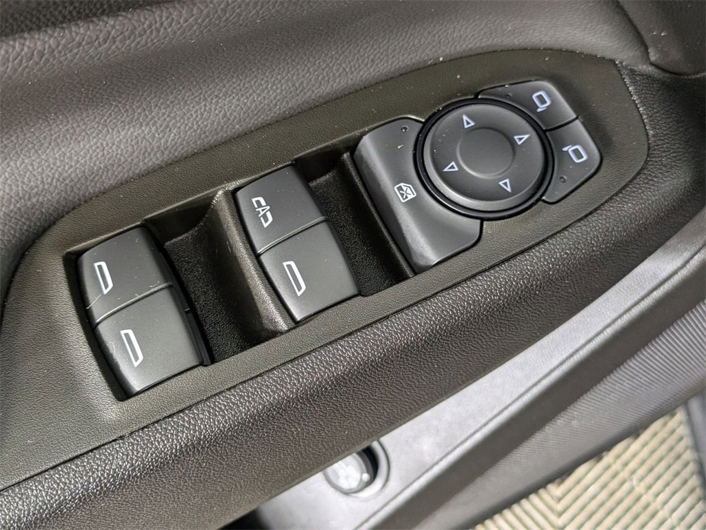 Used 2024 Chevrolet Equinox LT image 15