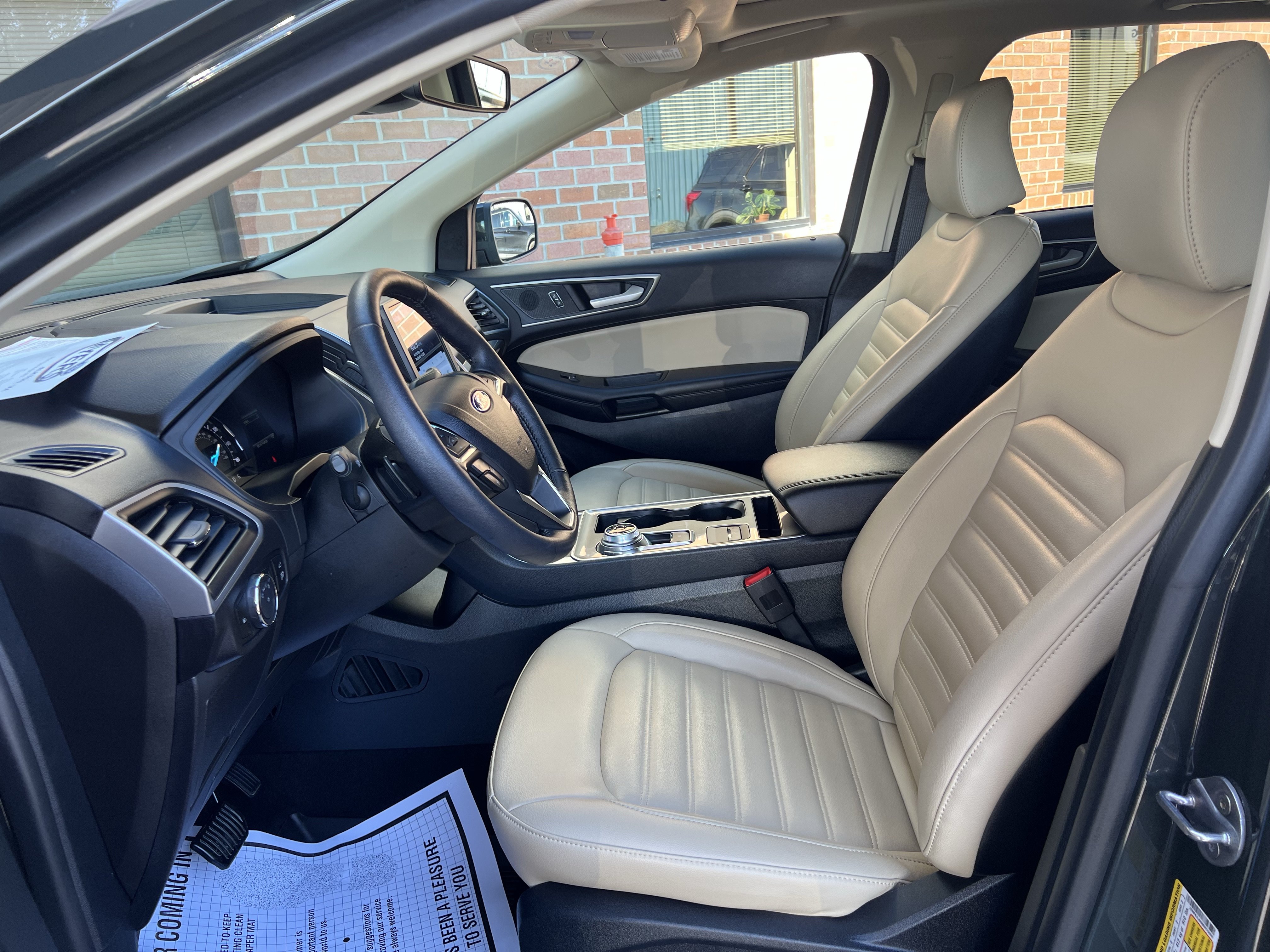 Used 2024 Ford Edge SEL w/ Convenience Package AWD/4WD image 15