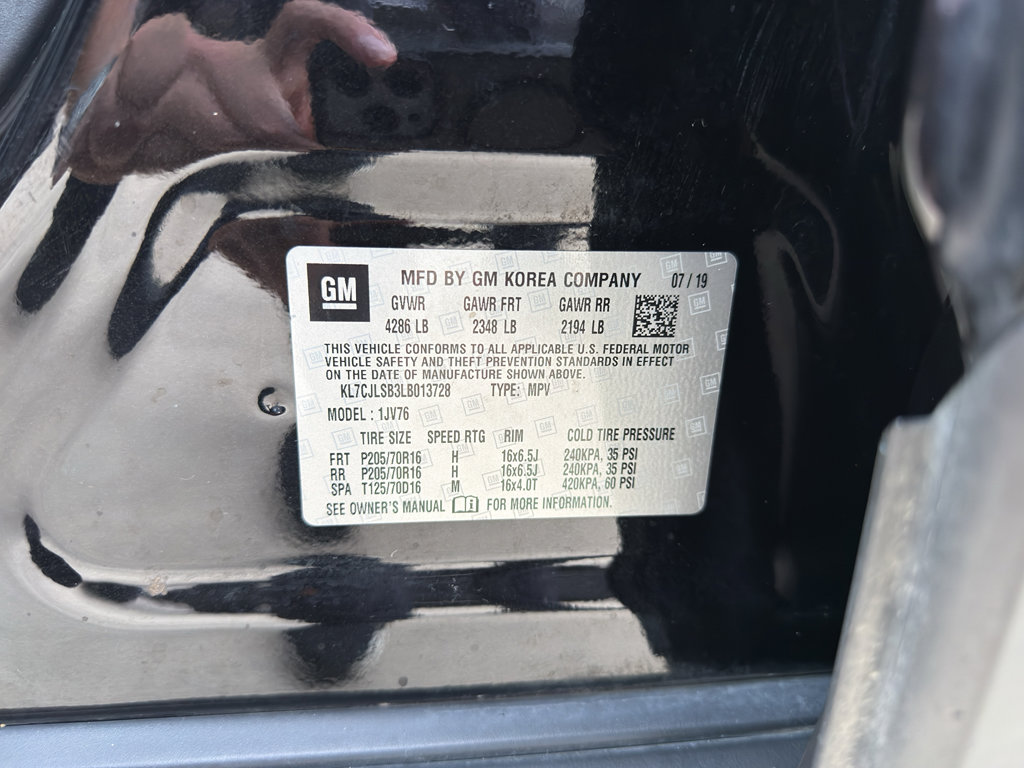 Used 2020 Chevrolet Trax LT w/ LT Convenience Package image 35