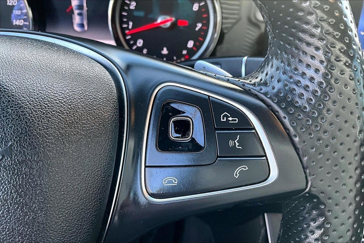 Used 2018 Mercedes-Benz E 300 4MATIC w/ Premium 1 Package image 12