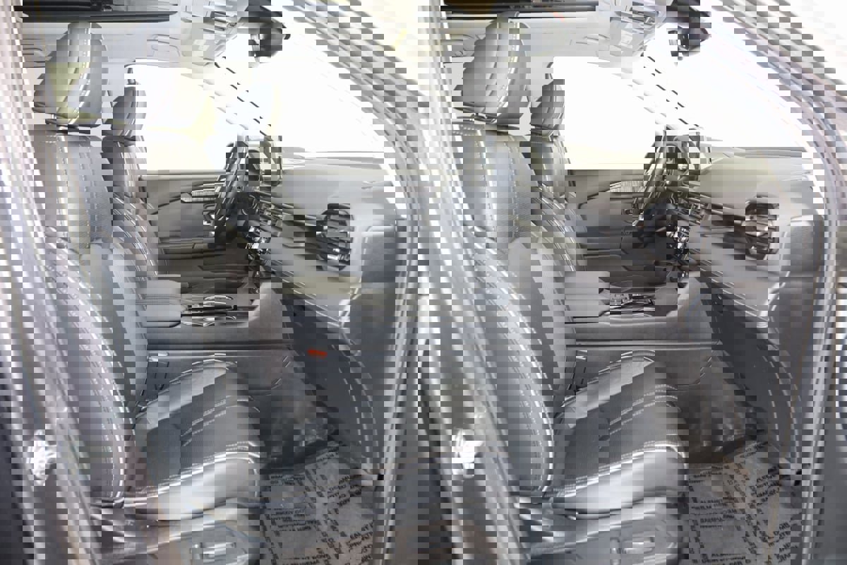 Used 2023 Honda Pilot Elite image 13