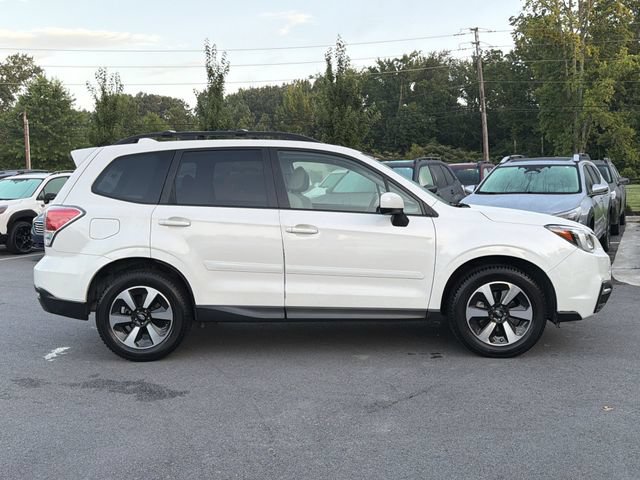 Used 2018 Subaru Forester 2.5i Premium AWD/4WD image 2