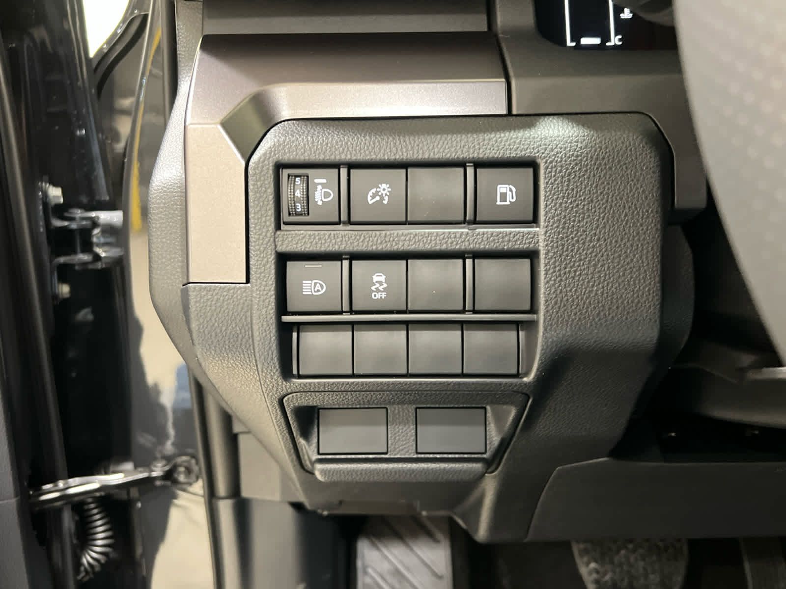 New 2026 Toyota 4Runner SR5 image 18