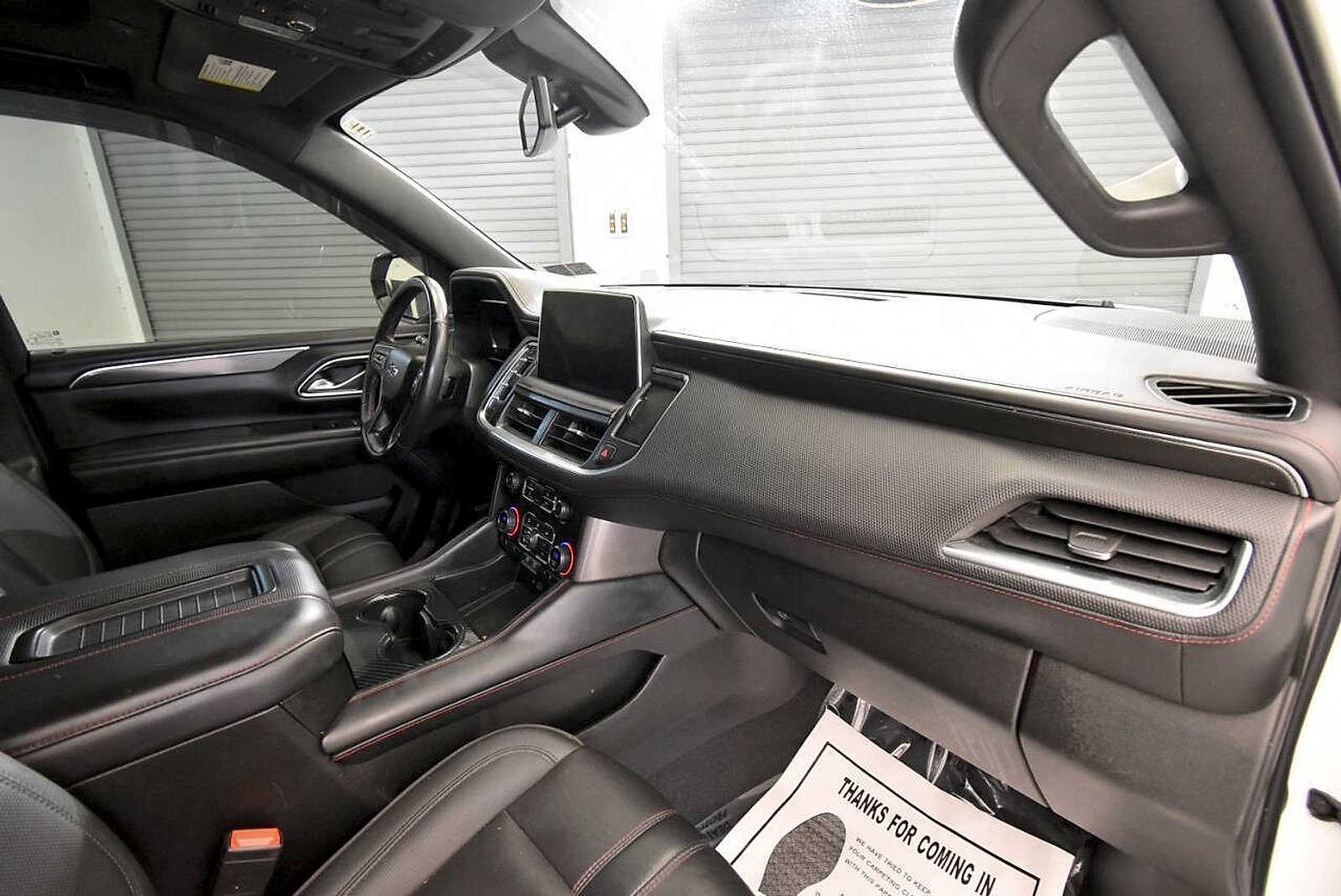 Used 2022 Chevrolet Tahoe RST w/ Luxury Package AWD/4WD image 19
