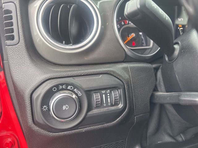 Used 2020 Jeep Wrangler Unlimited Sahara w/ Uconnect 4C Nav & Sound Group image 22