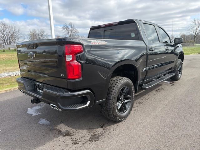 Used 2024 Chevrolet Silverado 1500 LT Trail Boss w/ Convenience Package II image 8