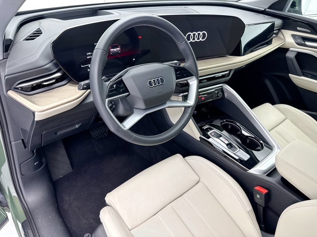 Certified 2025 Audi Q5 Premium w/ Premium Plus AWD/4WD image 9