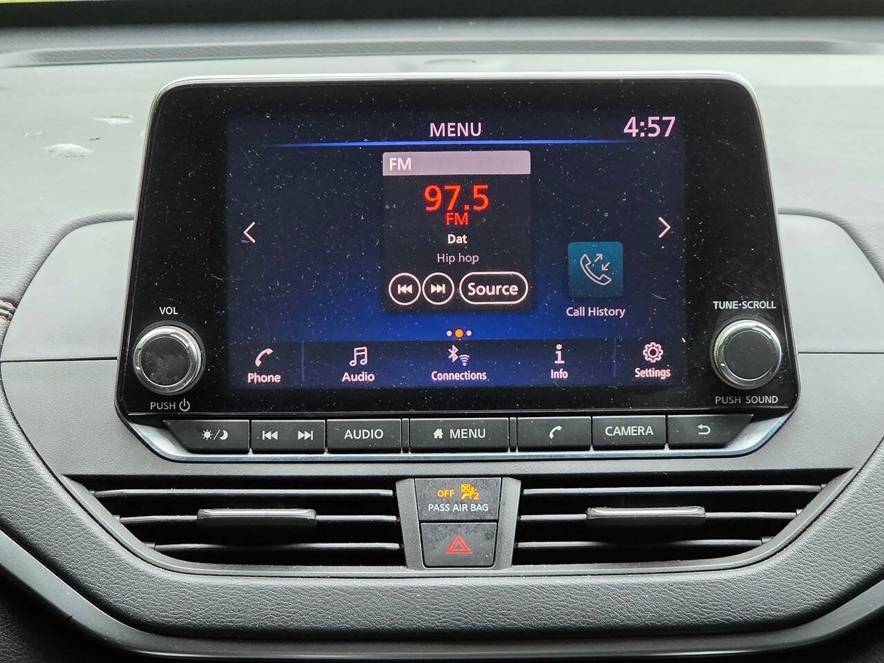 Used 2019 Nissan Altima 2.5 SR FWD image 21