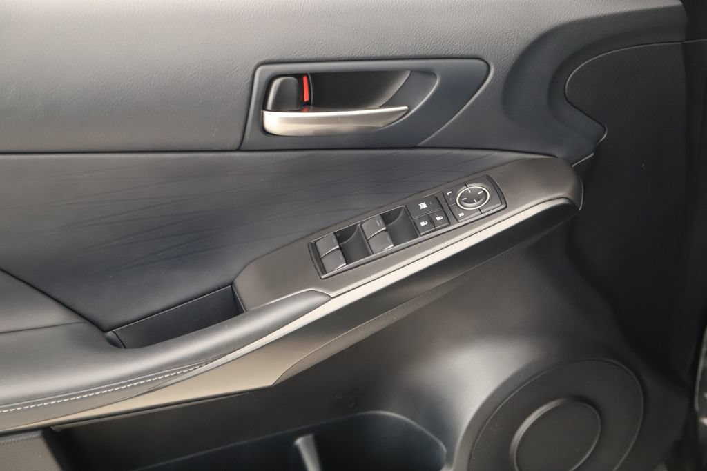 Used 2024 Lexus IS 350 F Sport RWD image 22