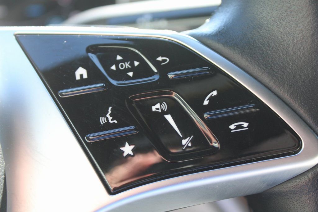 Used 2024 Mercedes-Benz C 300 Sedan image 34